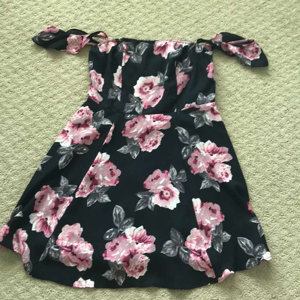 Floral Boutique Off The Shoulder Dress